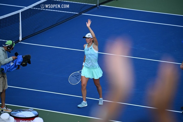 整场比赛中 整场比赛中